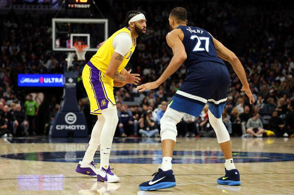 难以招架 难以招架