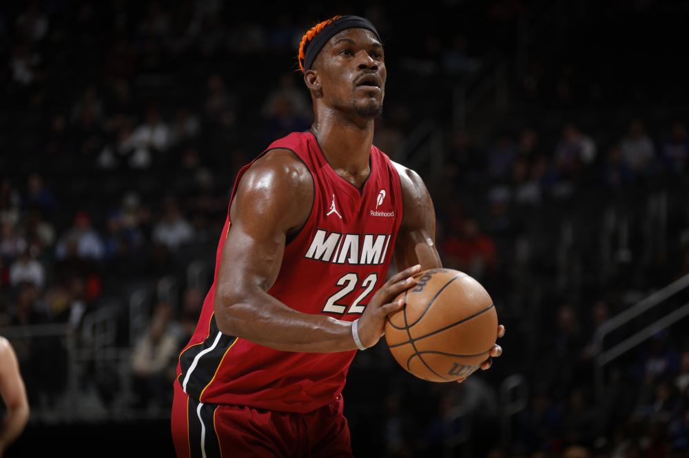 练兼青训负 练兼青训负