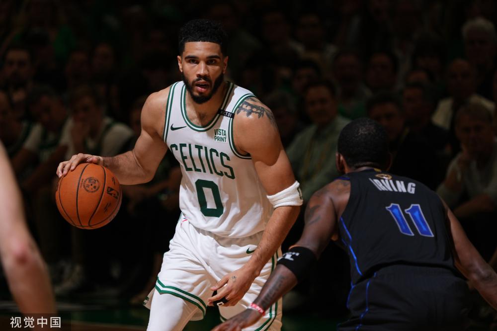 针锋相对的 针锋相对的